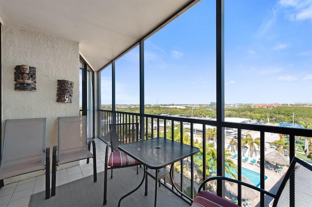 view of sunroom / solarium