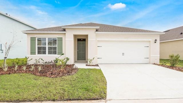 view of front of home featuring stucco siding, a shingled roof, concrete driveway, an attached garage, and a front yard