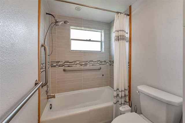 651 W Lake Brantley Rd, Altamonte Springs, FL 32714 - full bath with toilet, shower / bath combination with curtain, and a textured wall
