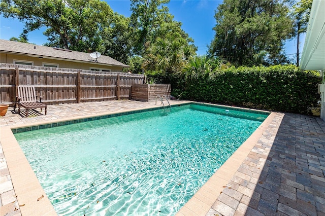 1721 Cheyenne Trl, Maitland, FL 32751 - view of pool featuring a patio area and a fenced backyard