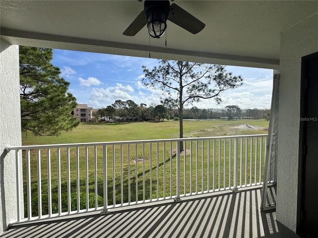 balcony with a ceiling fan