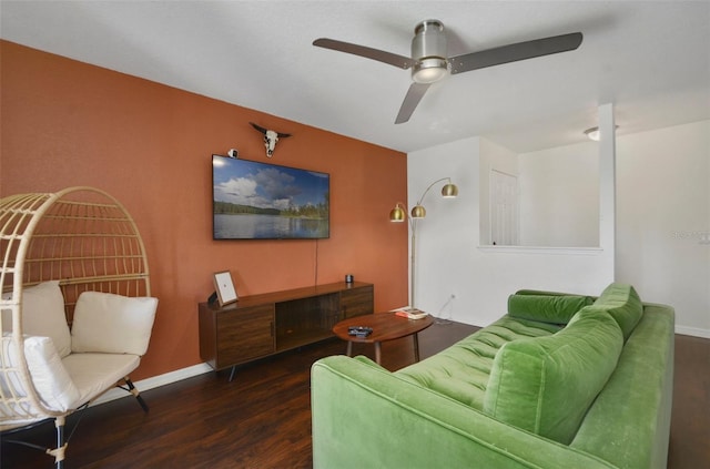 4300 Hector Ct Unit 7, Orlando, FL 32822 - living room featuring ceiling fan, baseboards, and wood finished floors