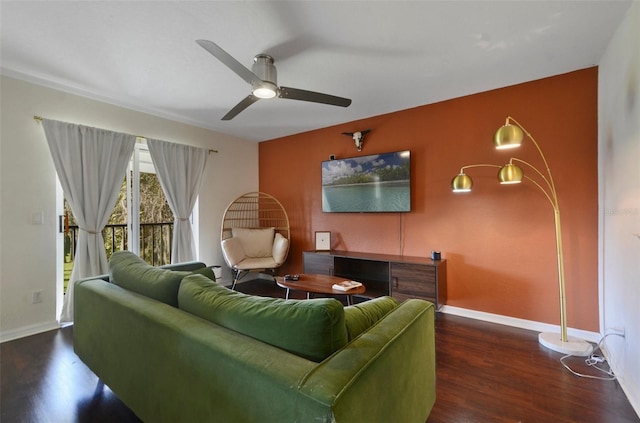 4300 Hector Ct Unit 7, Orlando, FL 32822 - living area with a ceiling fan, baseboards, and wood finished floors