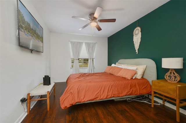 4300 Hector Ct Unit 7, Orlando, FL 32822 - bedroom featuring ceiling fan, wood finished floors, and baseboards