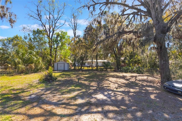 2303 Mahoney Ave, Leesburg, FL 34748 - photo 17