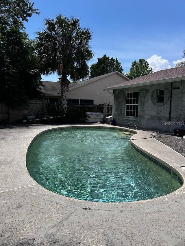 131 San Blas Ave, Kissimmee, FL 34743 - view of swimming pool with fence
