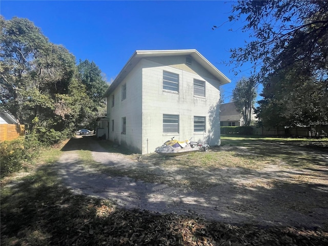 Listing photo 3 for 116 Main St, Windermere FL 34786