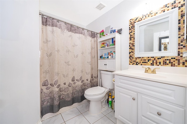 bathroom featuring visible vents, toilet, a shower with shower curtain, decorative backsplash, and vanity