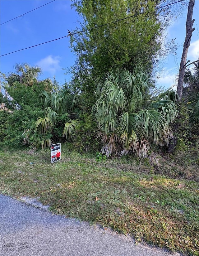 Listing photo 2 for Chipley Ave, North Port FL 34286