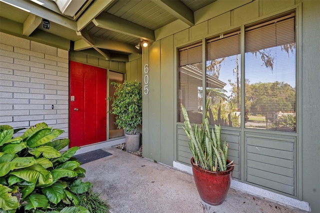 view of entrance to property