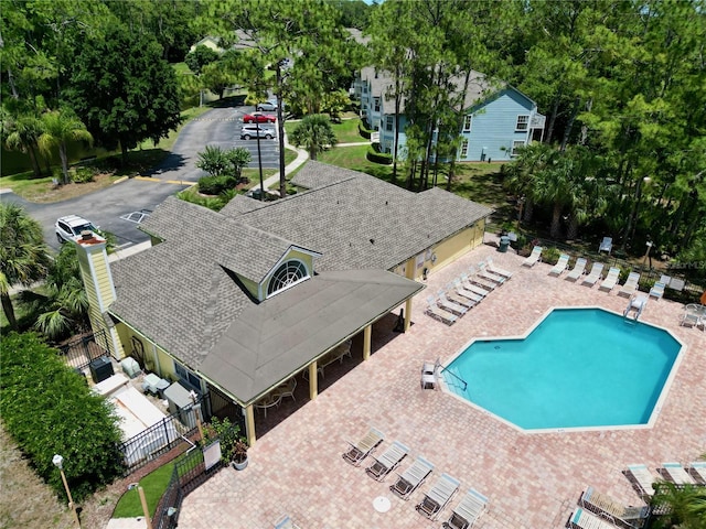 2040 Royal Bay Blvd Unit 30, Kissimmee, FL 34746 - community pool with a patio area and fence