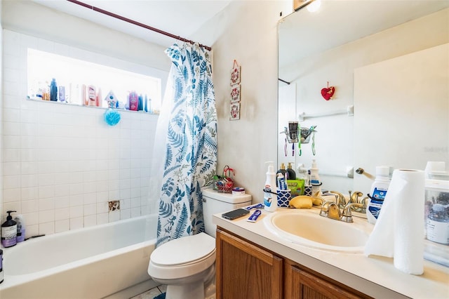 full bath with toilet, vanity, and shower / bathtub combination with curtain