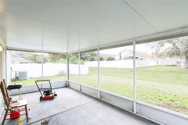 view of unfurnished sunroom