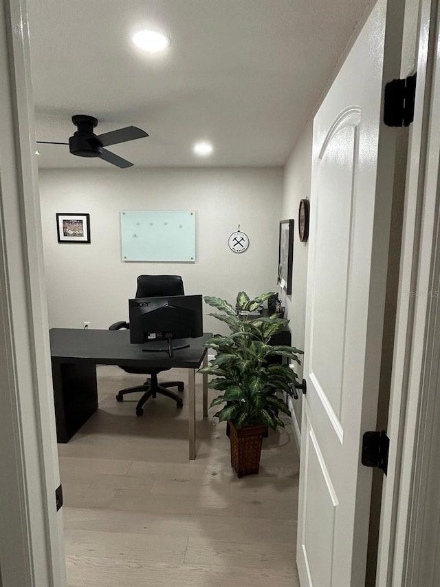 office area featuring recessed lighting, ceiling fan, and wood finished floors