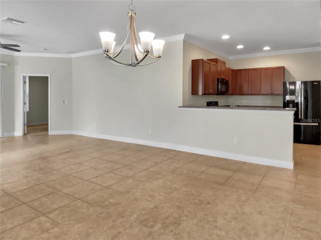 kitchen featuring ceiling fan with notable chandelier, black appliances, visible vents, and crown molding