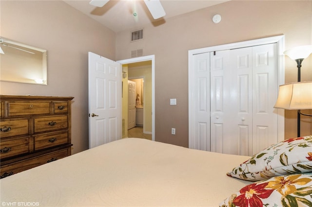 bedroom with ceiling fan, a closet, and visible vents