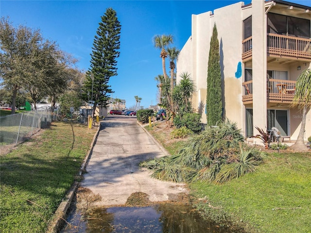 562 Orange Dr Unit 33, Altamonte Springs, FL 32701 - view of road