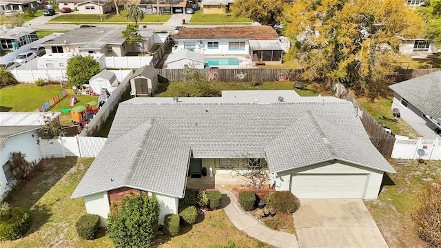 birds eye view of property featuring a residential view