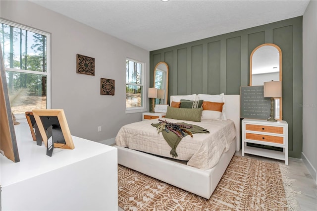 12639 SW 78th Pl, Dunnellon, FL 34432 - bedroom featuring baseboards