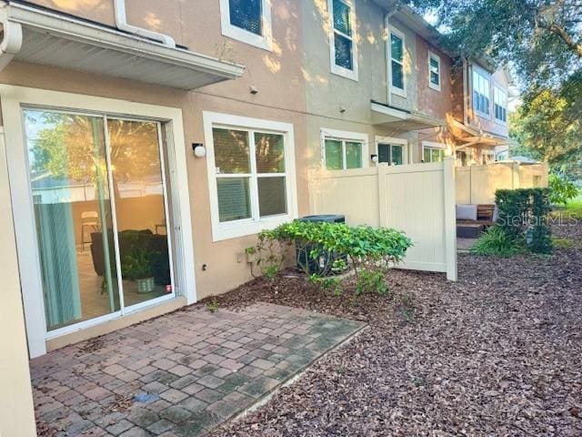 view of yard featuring a patio area and fence