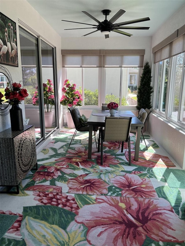 6832 SW 93rd Ave, Ocala, FL 34481 - sunroom / solarium with a ceiling fan