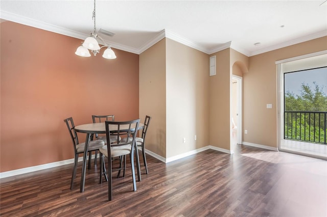 dining space with dark wood-style flooring, visible vents, and baseboards