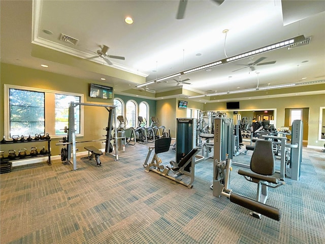 workout area with recessed lighting, visible vents, carpet flooring, ceiling fan, and baseboards