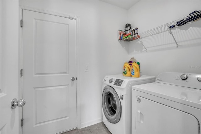 laundry room with laundry area and washer and dryer