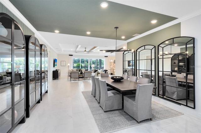 dining room with recessed lighting, crown molding, and ceiling fan