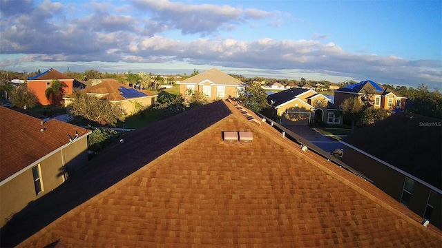 birds eye view of property featuring a residential view