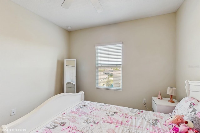 bedroom with a ceiling fan