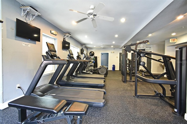 workout area with ceiling fan, baseboards, and recessed lighting