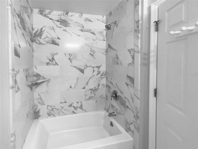 bathroom featuring shower / bathtub combination