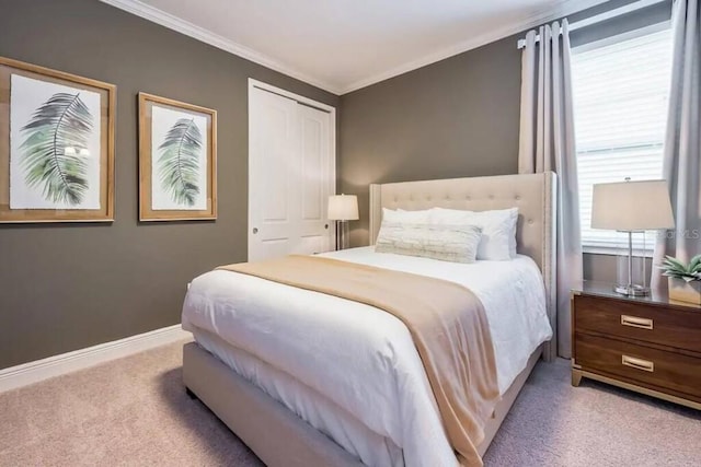 7568 Marker Ave, Kissimmee, FL 34747 - bedroom with carpet flooring, baseboards, a closet, and ornamental molding