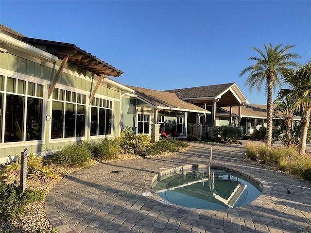 view of swimming pool