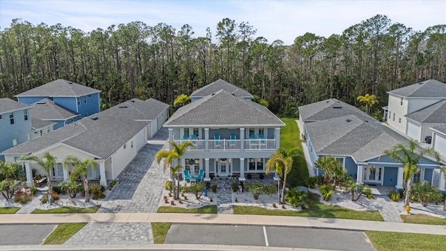 drone / aerial view featuring a residential view