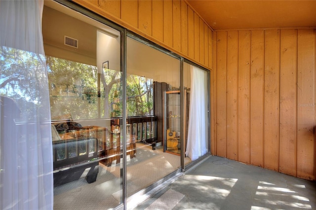 sunroom with visible vents