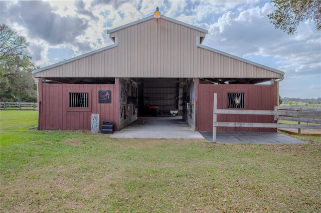 view of pole building featuring an exterior structure