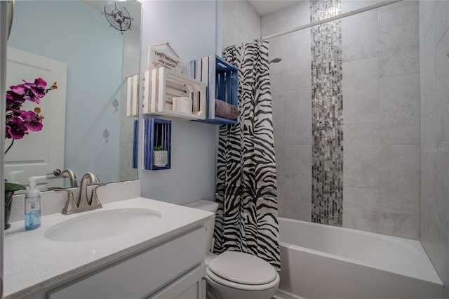 2720 Bancroft Blvd, Orlando, FL 32833 - bathroom with shower / tub combo with curtain, toilet, and vanity