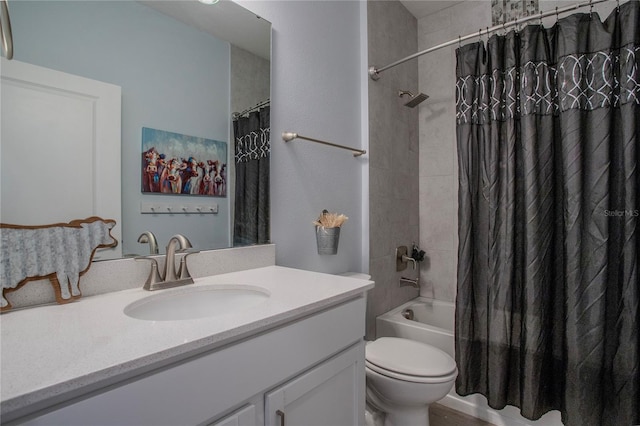 2720 Bancroft Blvd, Orlando, FL 32833 - bathroom featuring vanity, toilet, and shower / tub combo
