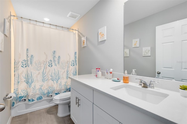 bathroom with visible vents, toilet, shower / tub combo with curtain, tile patterned flooring, and vanity