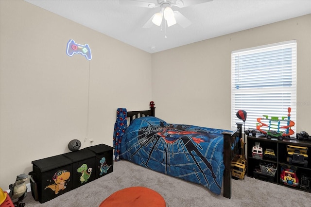 bedroom featuring carpet floors and a ceiling fan