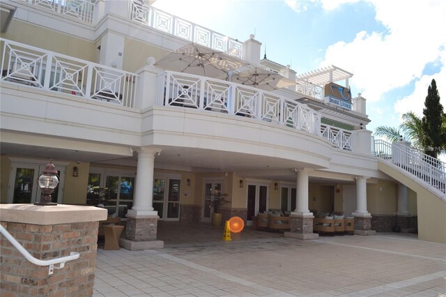 view of building exterior