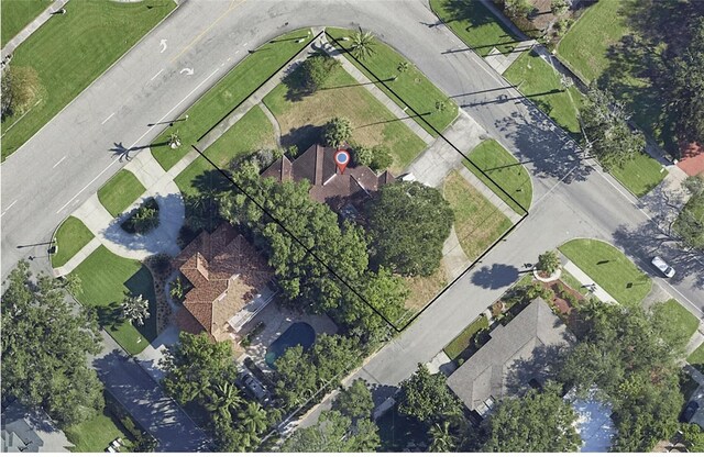 515 Snell Isle Blvd NE, Saint Petersburg, FL 33704 - photo 1