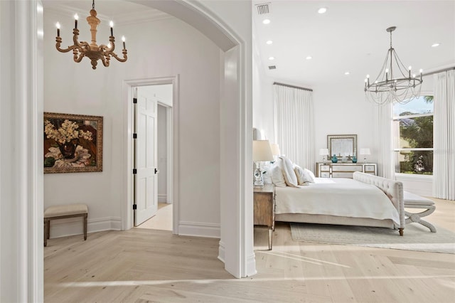 bedroom featuring visible vents, baseboards, a chandelier, recessed lighting, and arched walkways