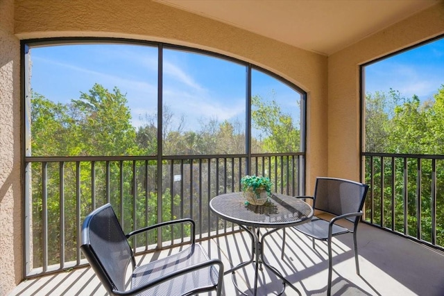 view of sunroom / solarium