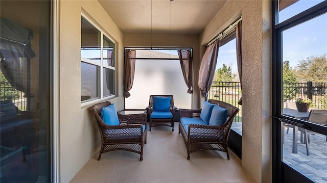 view of sunroom / solarium