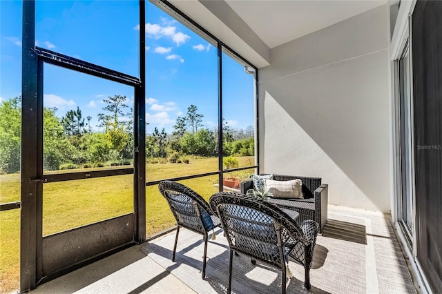 view of sunroom / solarium