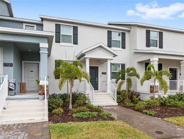 multi unit property featuring stucco siding