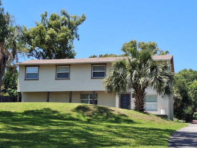 500 Forest Lake Dr, Altamonte Springs, FL 32714 - view of front of house with a front yard